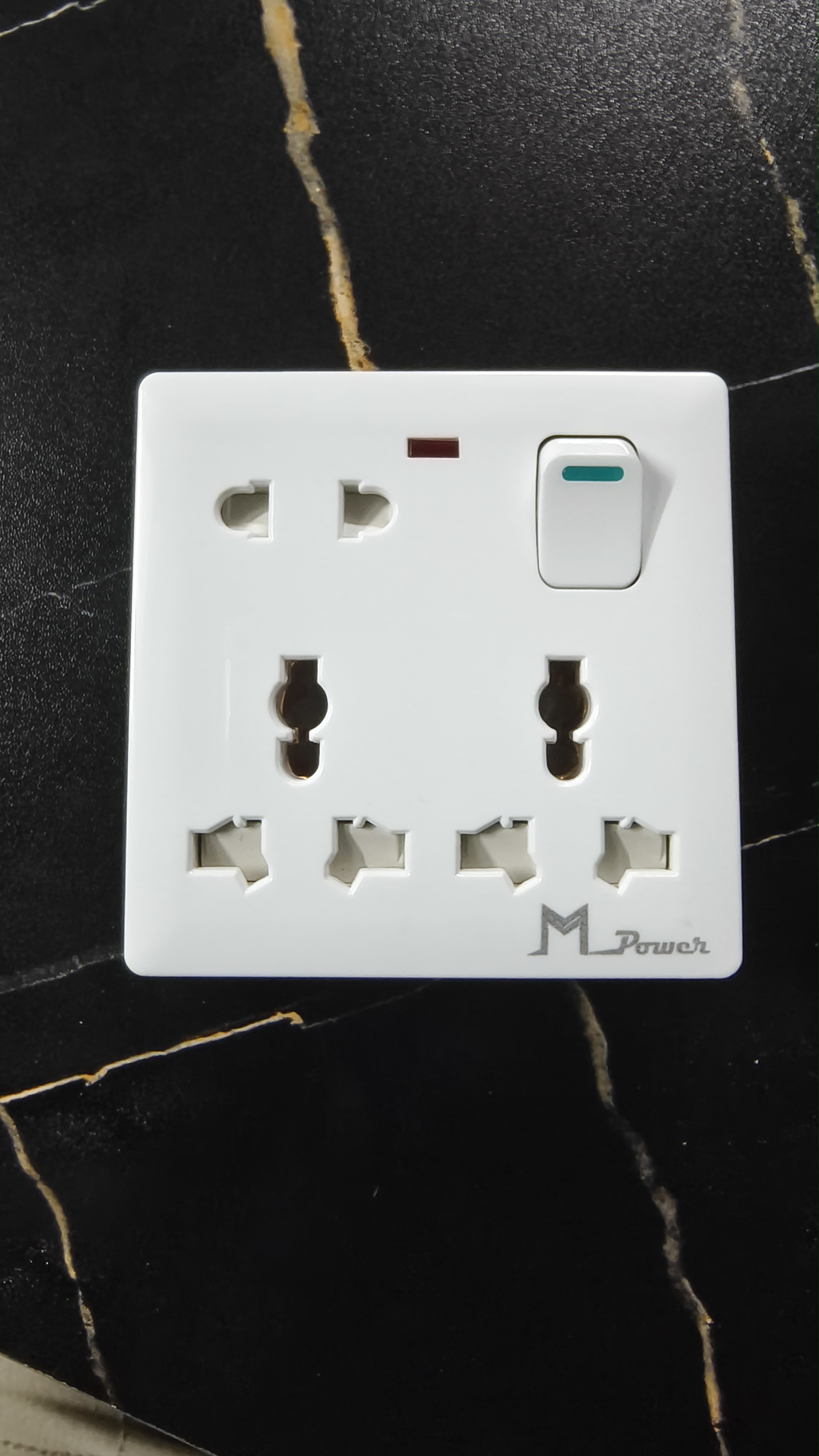 Bundle Of 5 Pieces Multi Function Universal Wall Gang Socket - 8 Pin Gang Universal Socket - Remote Control Switch
